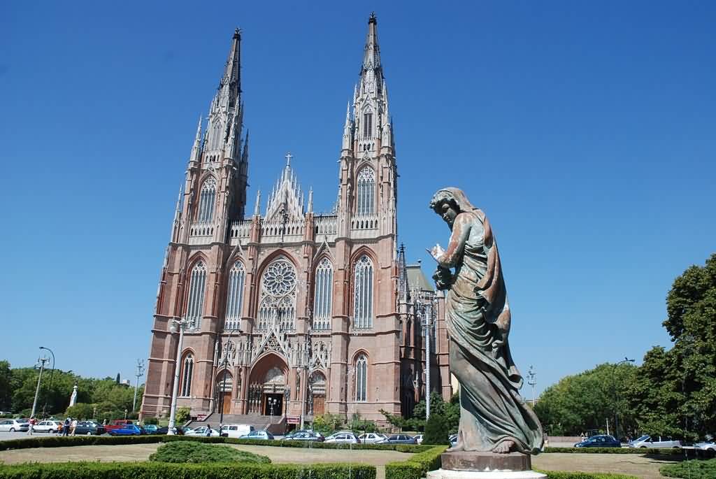 Cathedral Of La Plata With Beautiful Statue