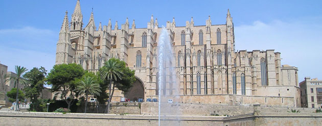 Fountain And Palma Cathedral