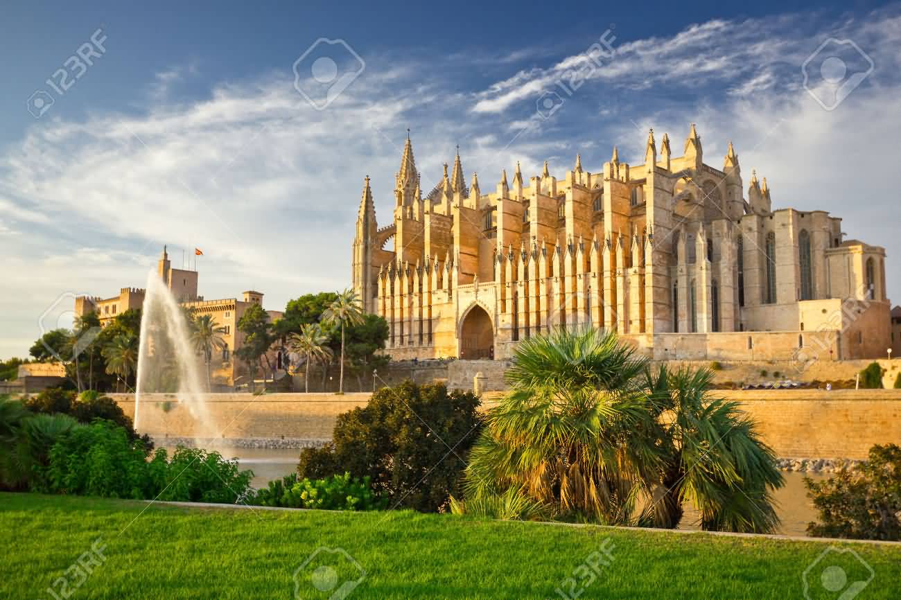 The Cathedral Of Santa Maria Of Palma de Mallorca