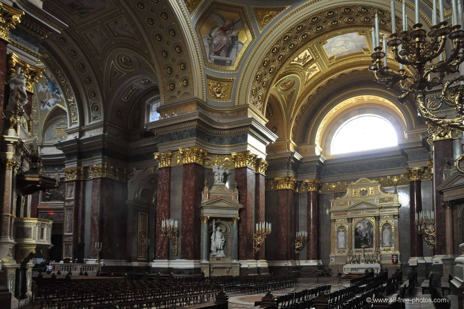 Inside Image Of The Saint Stephen's Basilica