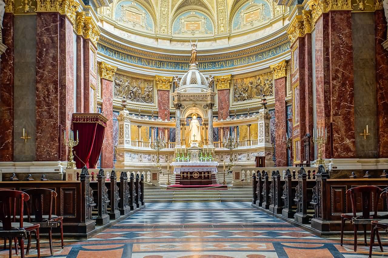 Main Altar Inside The Saint Stephen’s Basilica