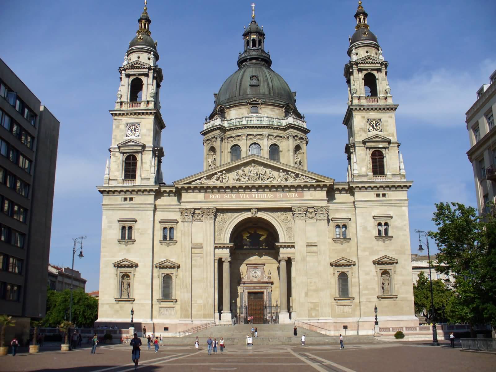 Saint Stephen’s Basilica Beautiful Front View