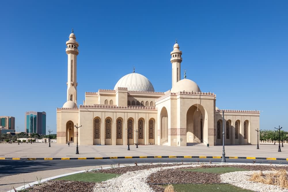 Beautiful Day Time View Of The Al Fateh Grand Mosque