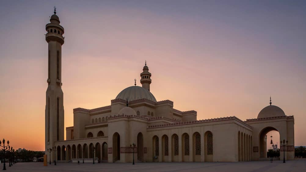 The Al Fateh Grand Mosque View During Evening