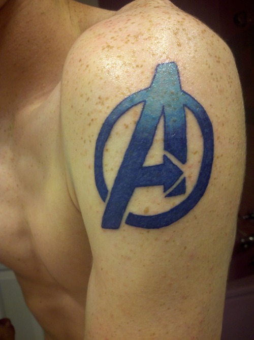 37 Small Tattoo Ideas For Big Avengers Nerds | Revelist | Marvel tattoos, Avengers  tattoo, Comic tattoo